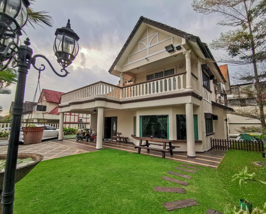 Ria Homestay Johor Bahru Bagian luar foto